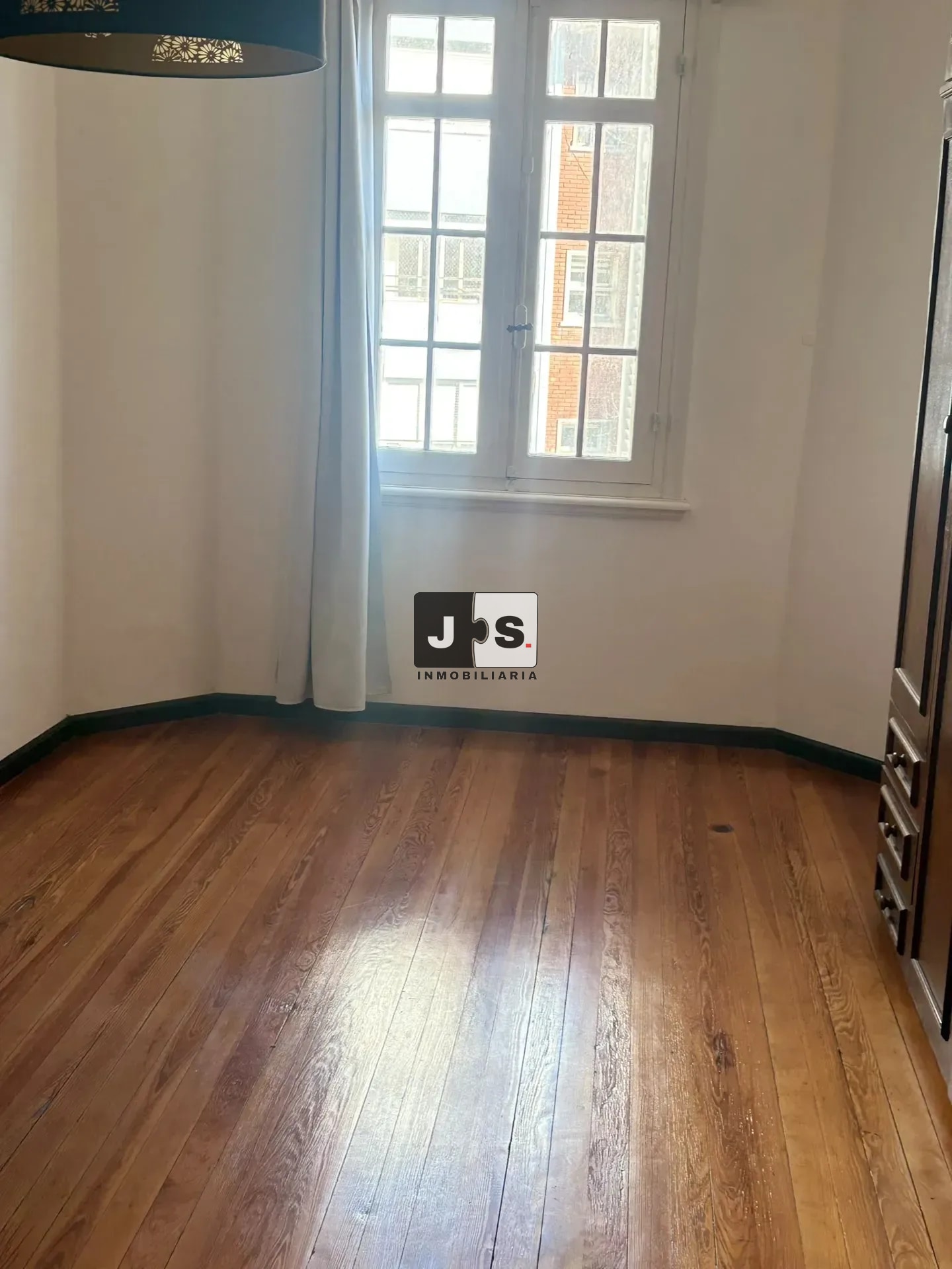 Alquilo apartamento 2 dormitorio Zona Centro · Foto 3
