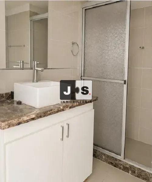 Alquilo apartamento 2 dormitorio Zona Centro · Foto 9