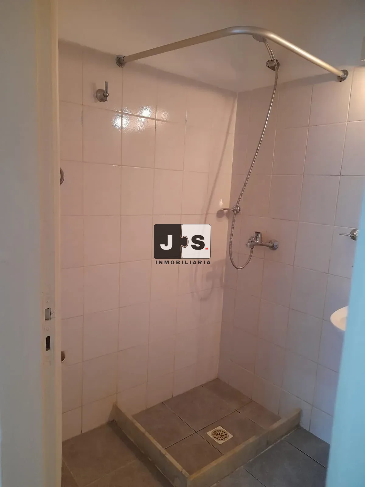 Alquilo Apartamento 1 dormitorio La Blanqueada · Foto 9