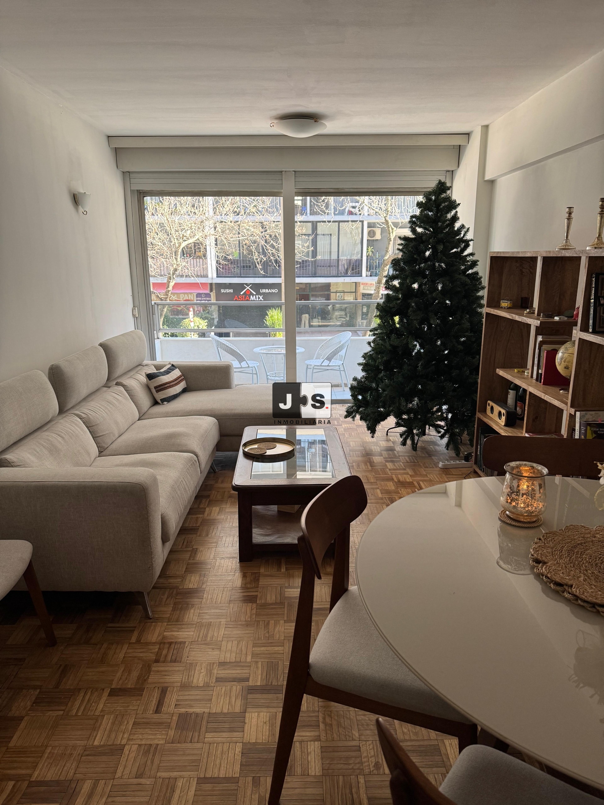 Alquilo apartamento 3 dormitorios c/ cochera Barrio Pocitos · Foto 10