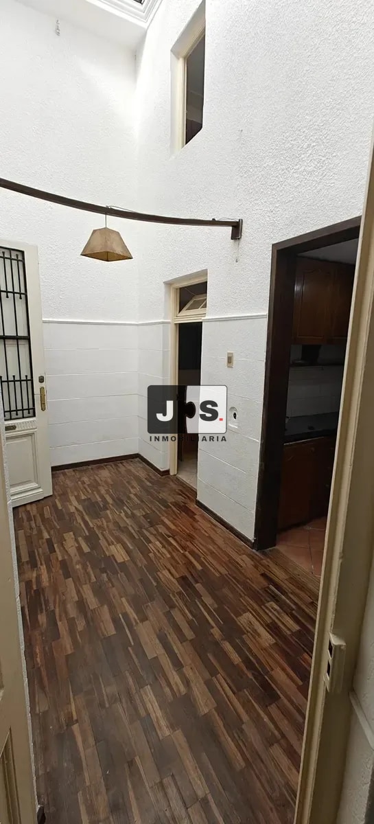 Alquiler de apartamento de 1 dormitorio en tres cruces · Foto 1