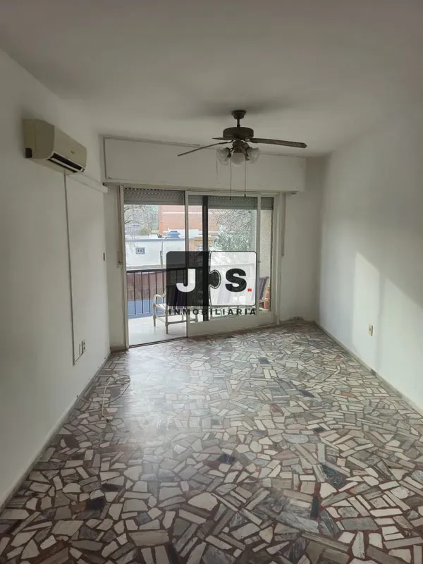 Alquiler apartamento  dos dormitorios en La blanqueada · Foto 1