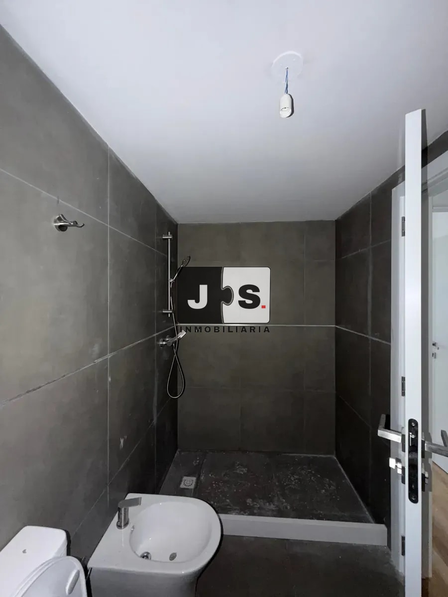 Alquiler de apartamento de 1 dormitorio en Cordon c/cochera · Foto 2