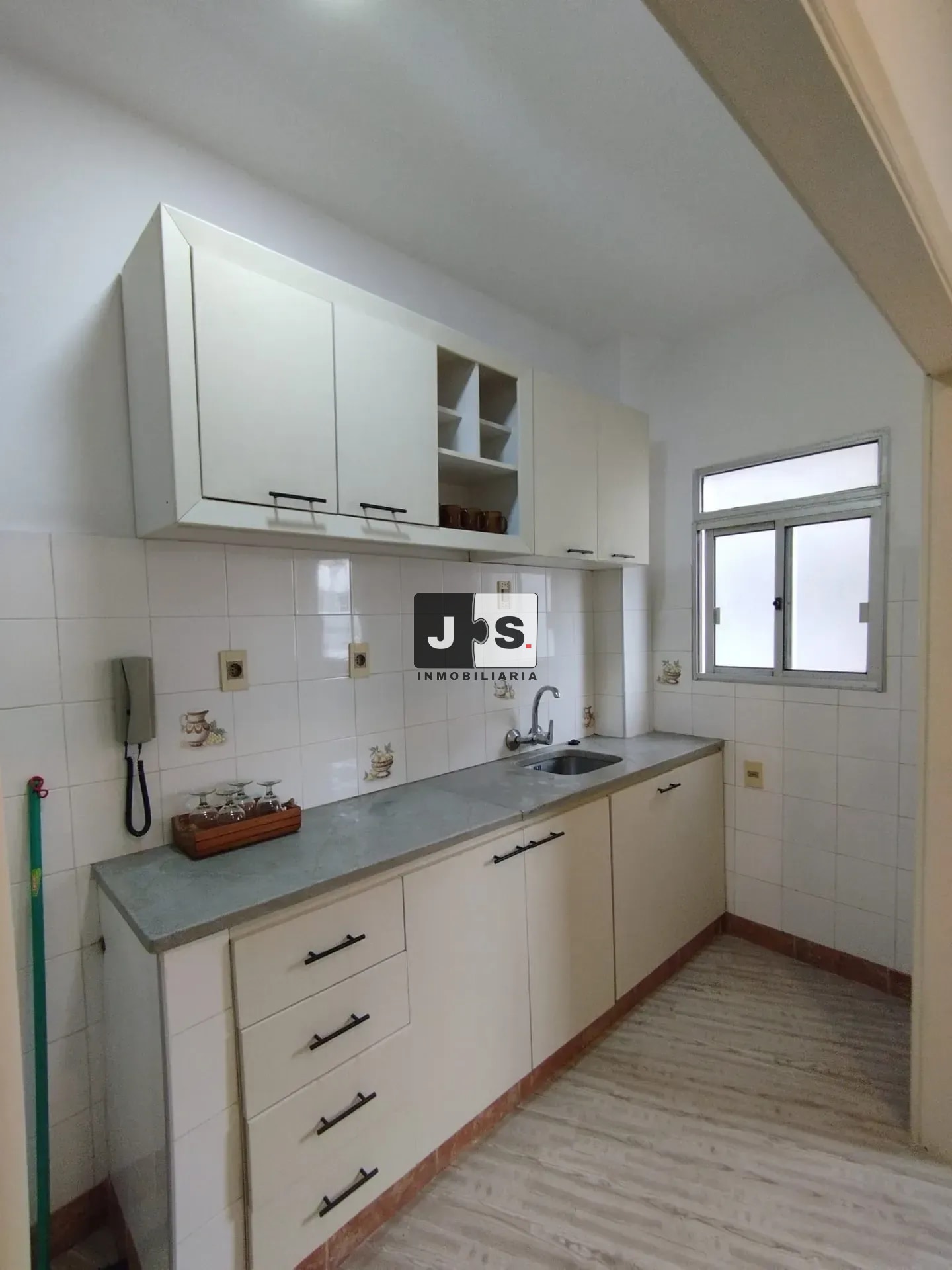 Alquilo apartamento 1 dormitorio Zona Centro · Foto 3