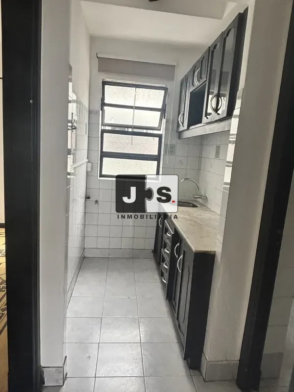Alquilo apartamento dos dormitorios en centro · Foto 2