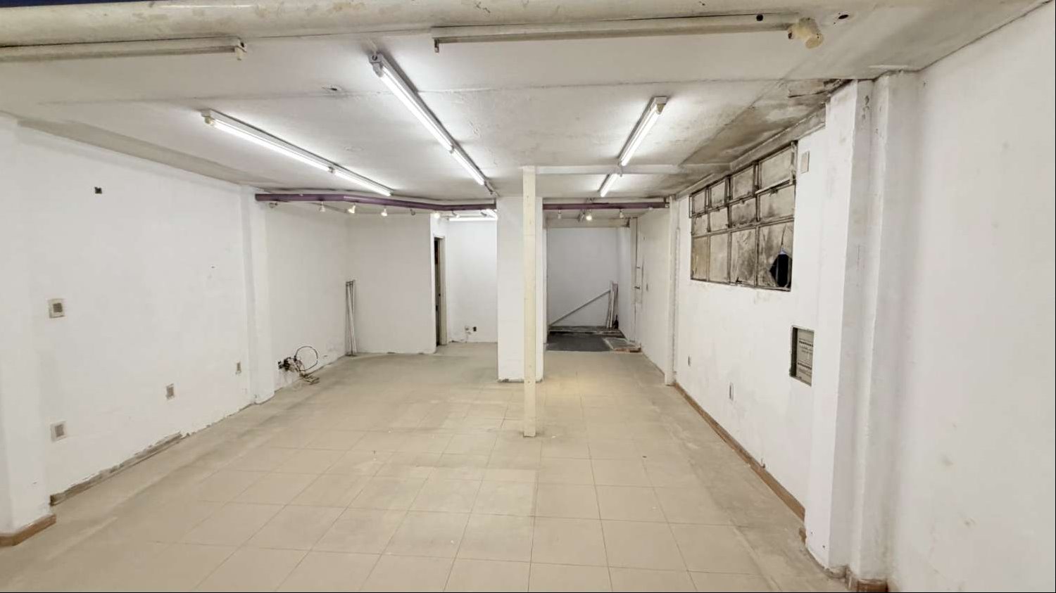 Alquiler local comercial  18 de Julio!!! OPORTUNIDAD!!! · Foto 6