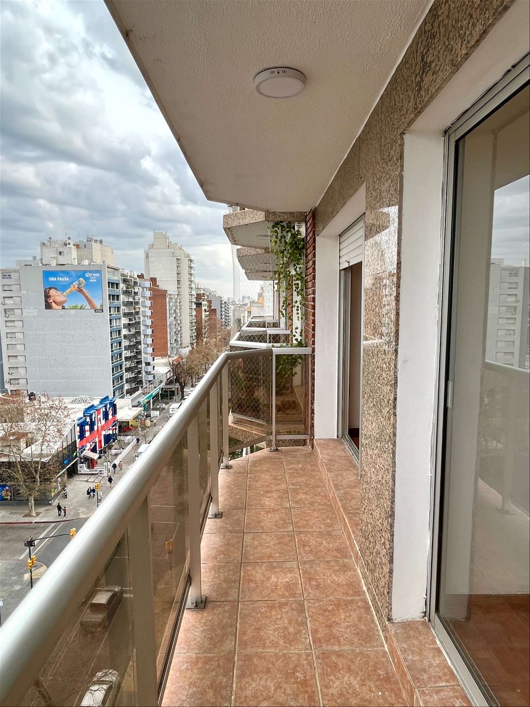Alquiler Apartamento Punta Carretas 1 Dormitorio con Terraza y Garaje