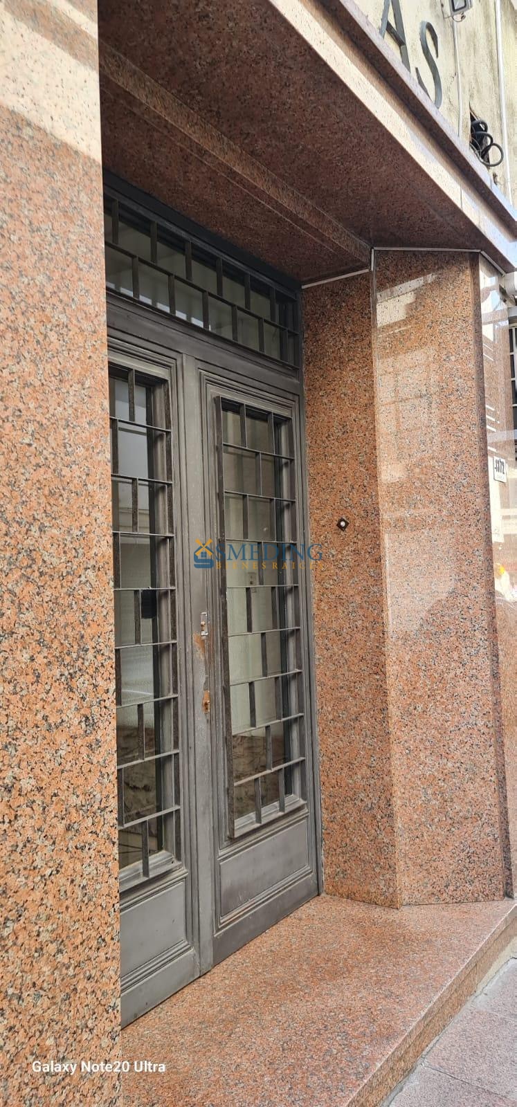 Oficina en alquiler ubicado en Ciudad Vieja · Foto 2