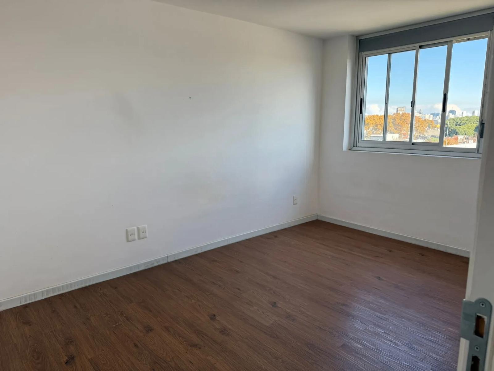 Apartamento en alquiler c/ cochera en Tres Cruces · Foto 4