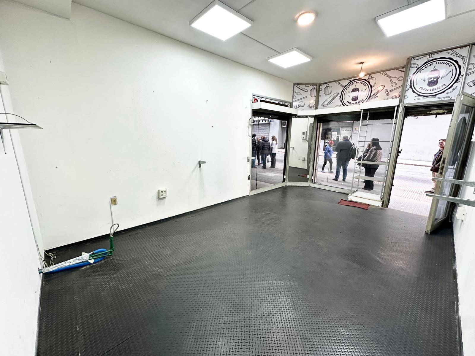 ALQUILER local comercial en Ciudad Vieja