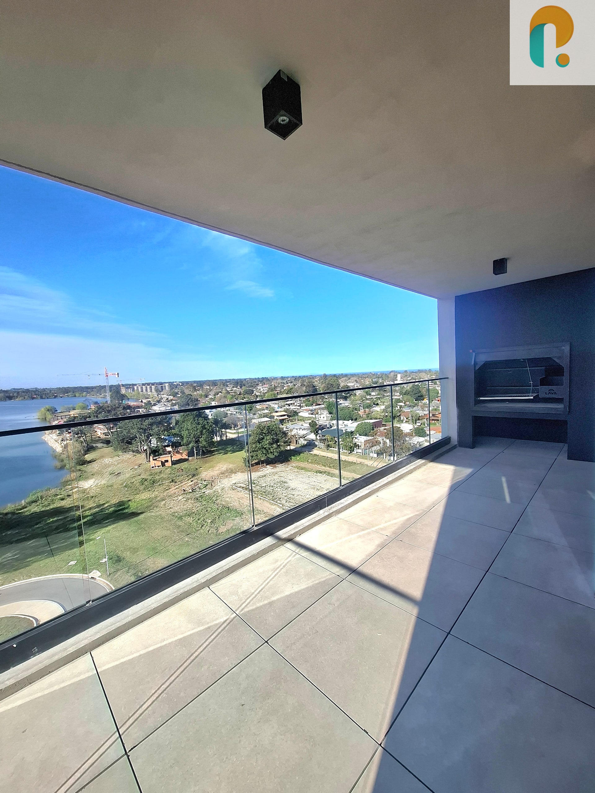 Alquiler Apartamento 2 Dormitorios Barra de Carrasco P. Miramar Racine Borneo · Foto 2