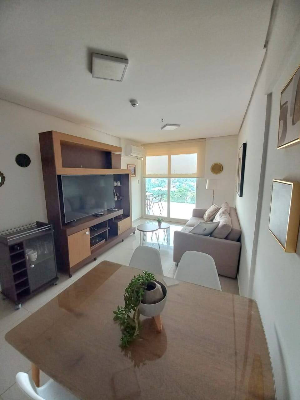 Departamento en alquiler c/ cochera en Mburucuyá — foto 2