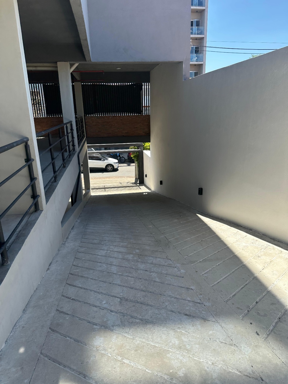 Departamento en alquiler c/ cochera en Herrera — foto 2