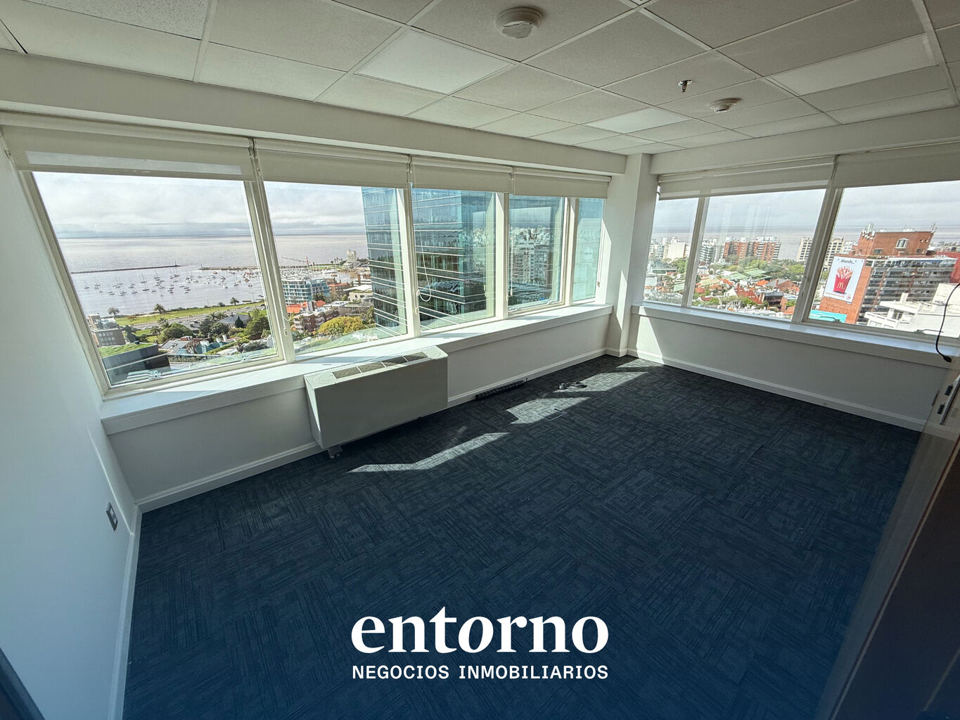 Oficina en Alquiler en World Trade Center T1 - Semipiso · Photo 1