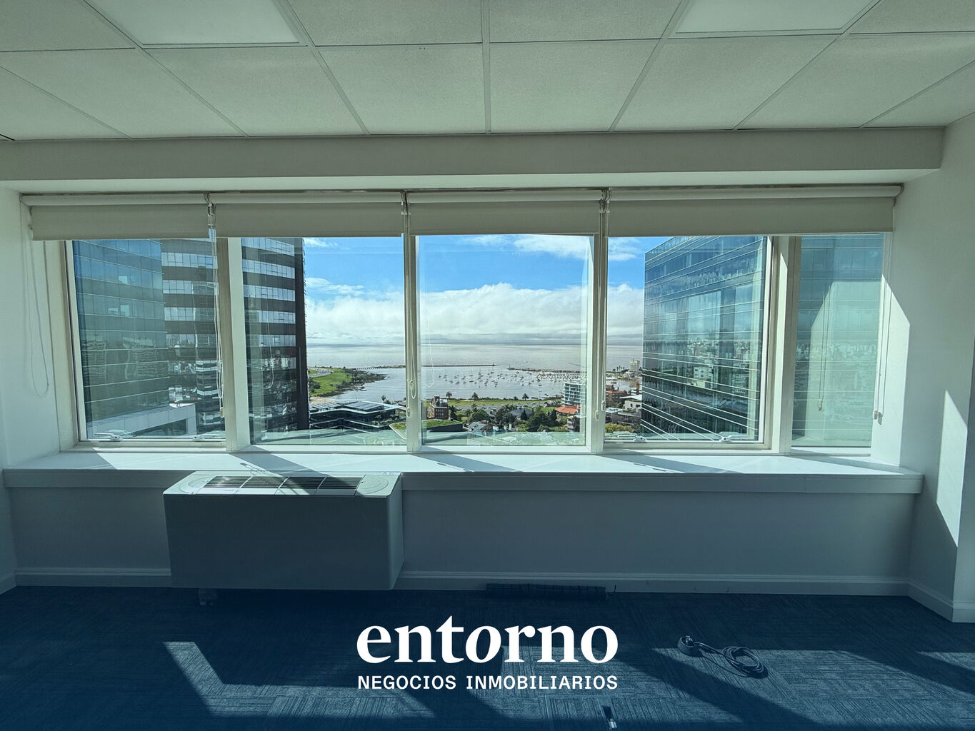Oficina en Alquiler en World Trade Center T1 - Semipiso · Photo 3