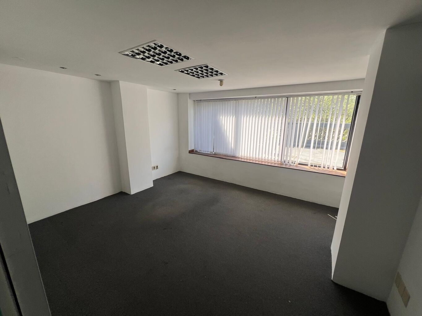 Alquiler de Oficina en Edificio Constitución · Photo 3