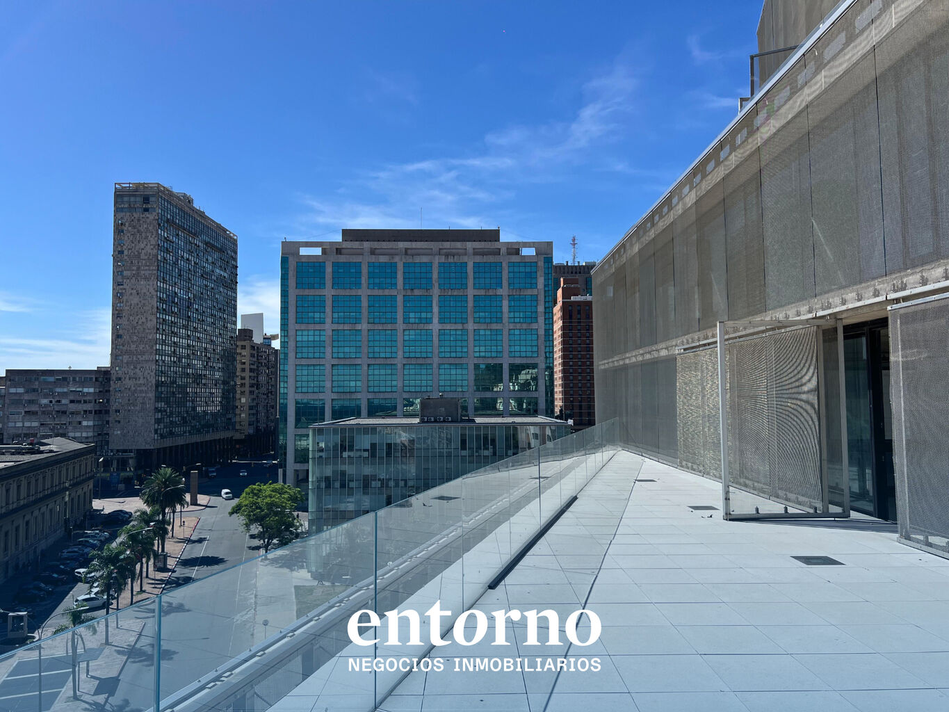 Alquiler de Oficina AAA+ | Piso 8 con Terraza en Alma &, Plaza Independencia