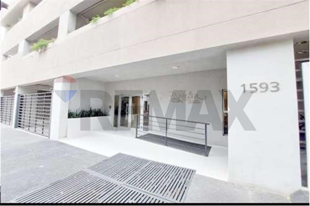 VENDO MONOAMBIENTE + COCHERA EN SAJONIA — foto 2