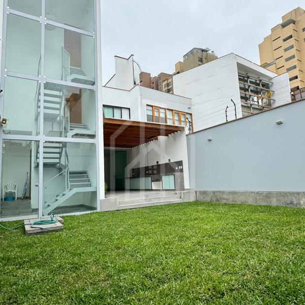 Casa en alquiler en San Isidro
