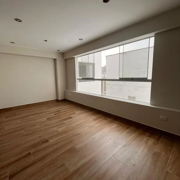 Departamento en alquiler en Surquillo