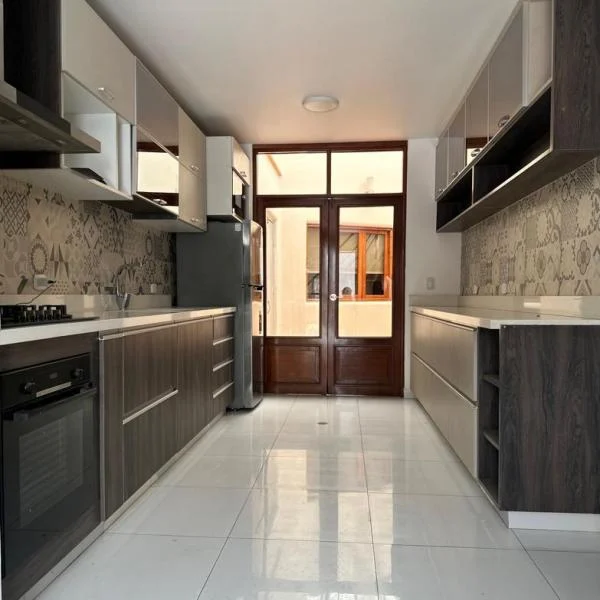 Casa en alquiler en Santiago de Surco
