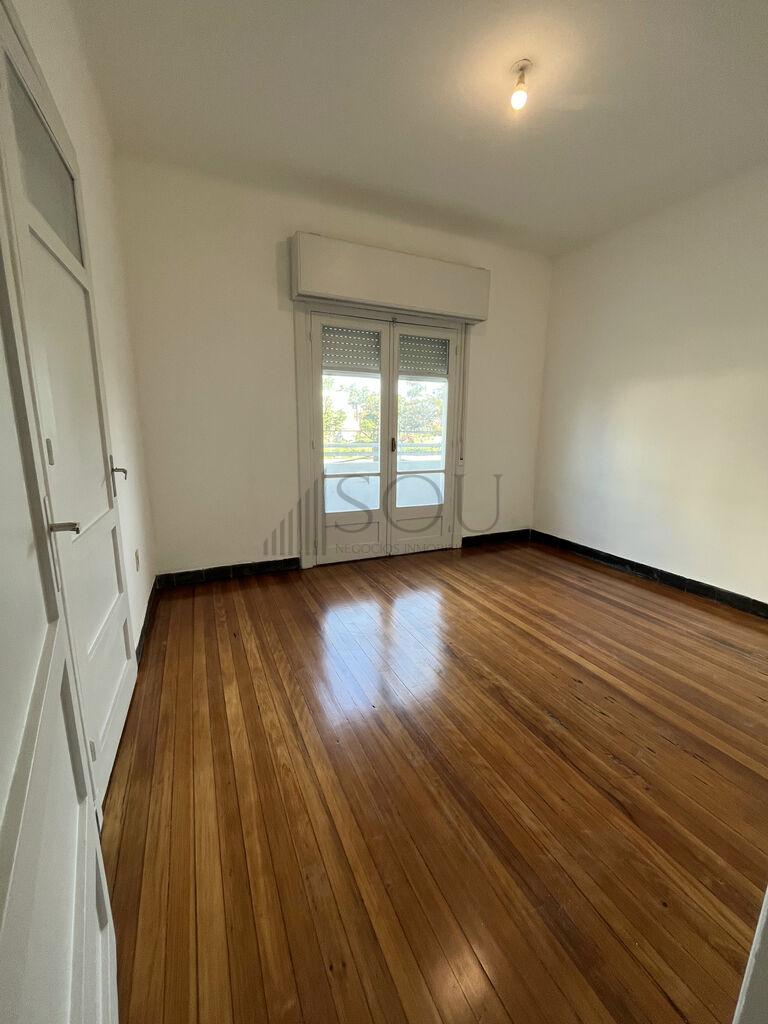 Alquiler apartamento 2 dormitorios con balcón en La Blanqueada
