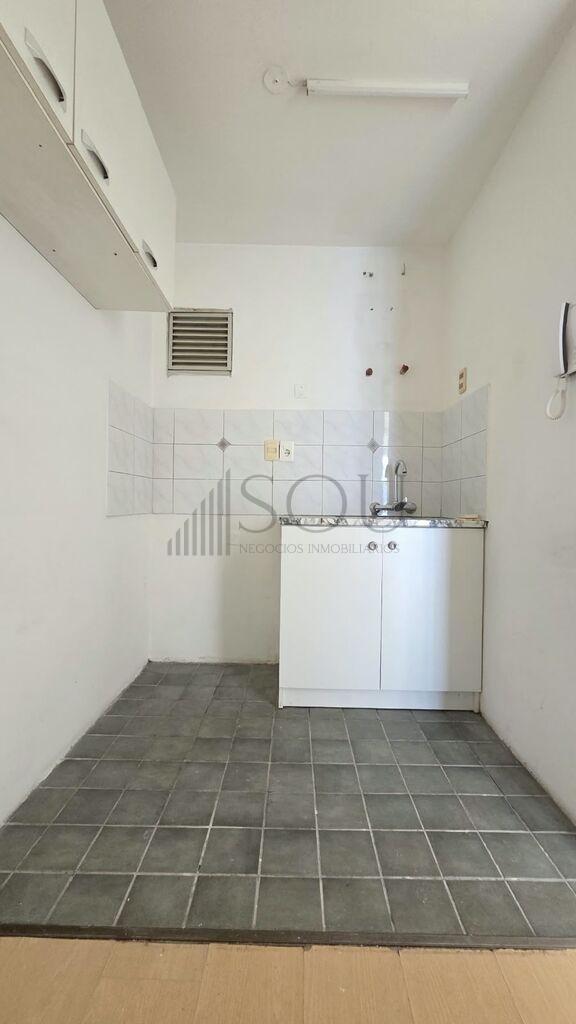 ALQUILER MONOAMBIENTE EN TRES CRUCES · Photo 5