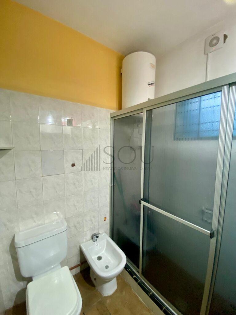 Alquiler casa dos dormitorios, Brazo Oriental. · Photo 12