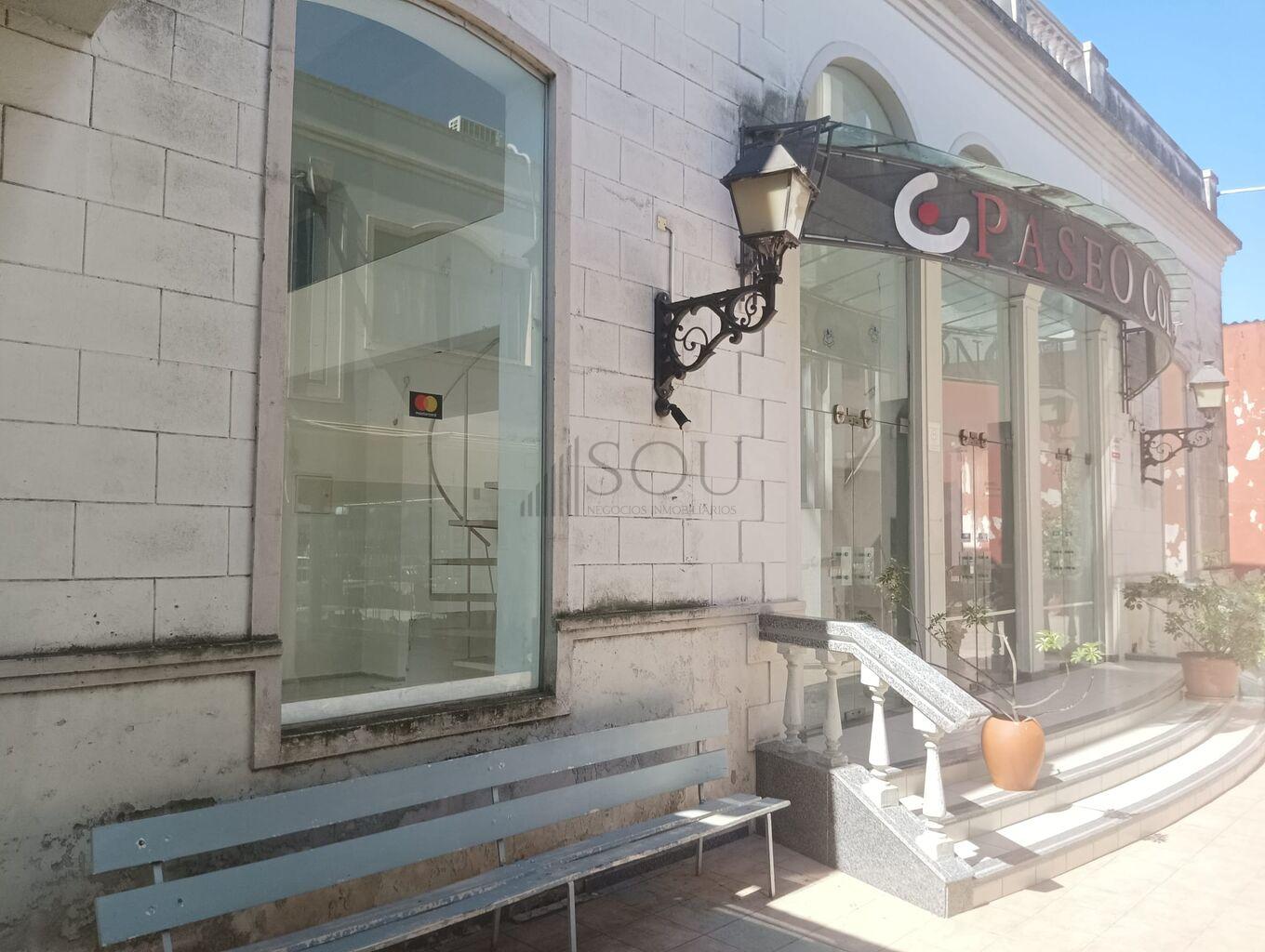 Alquiler local comercial en Colón · Photo 6