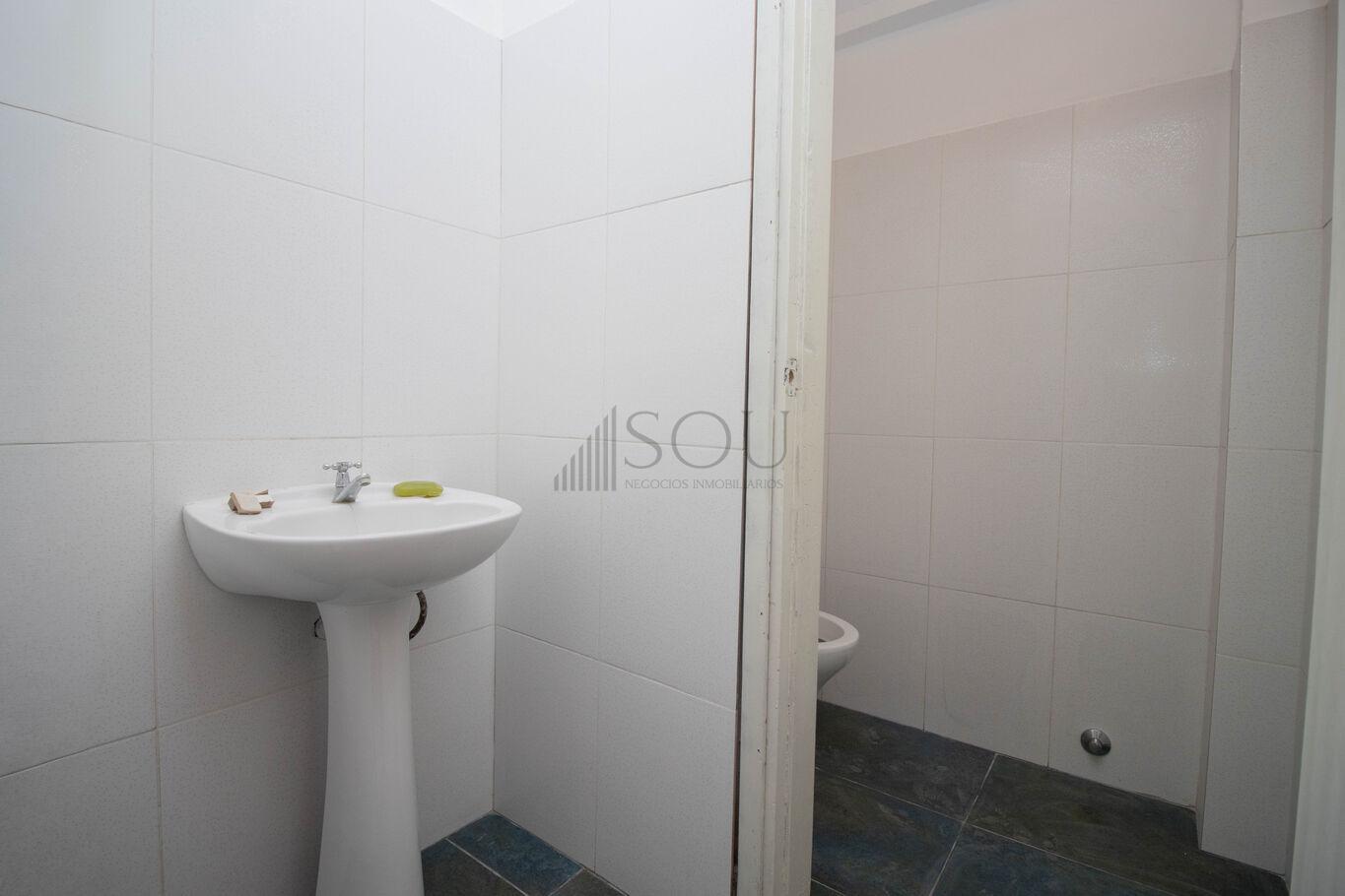 Alquiler local comercial Ciudad vieja de 58m2 · Photo 6