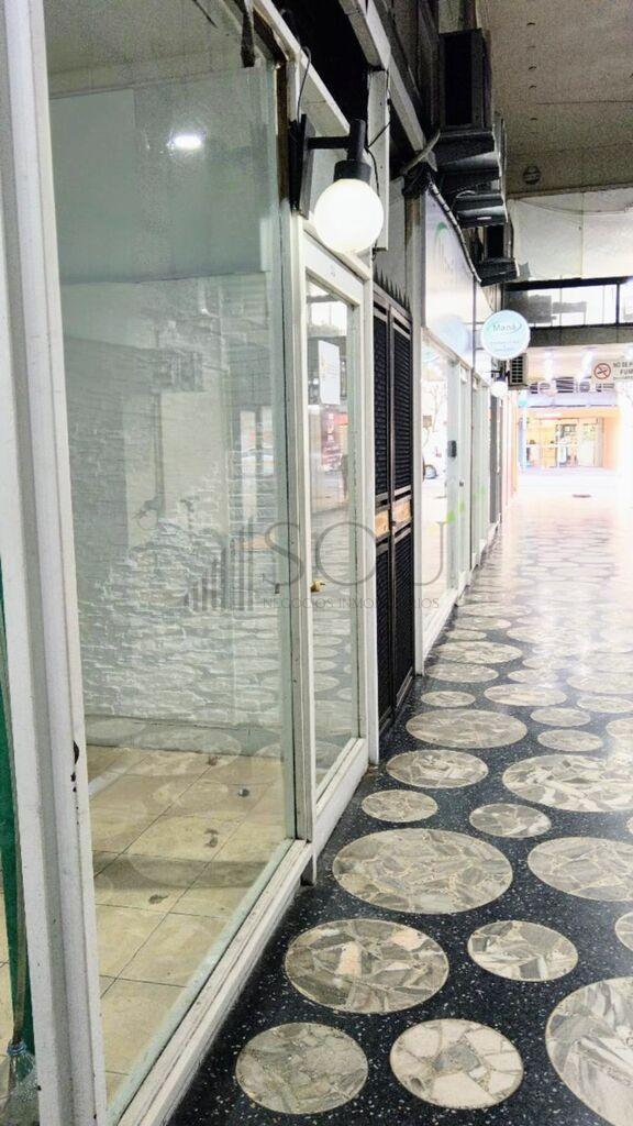 Alquiler Local en Centro · Photo 1