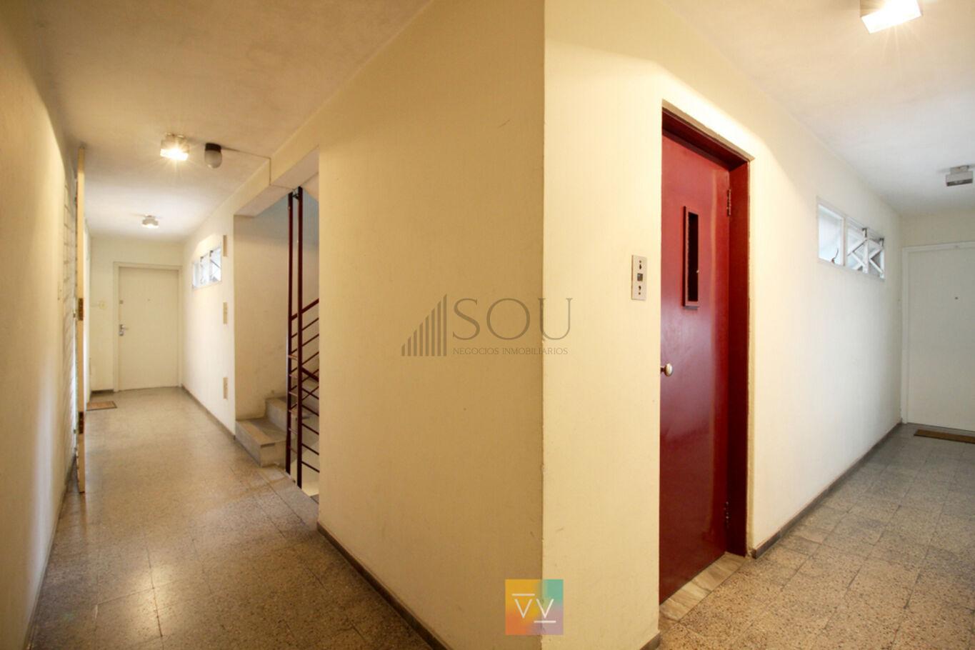 APARTAMENTO 2 DORMITORIOS CENTRO · Foto 10
