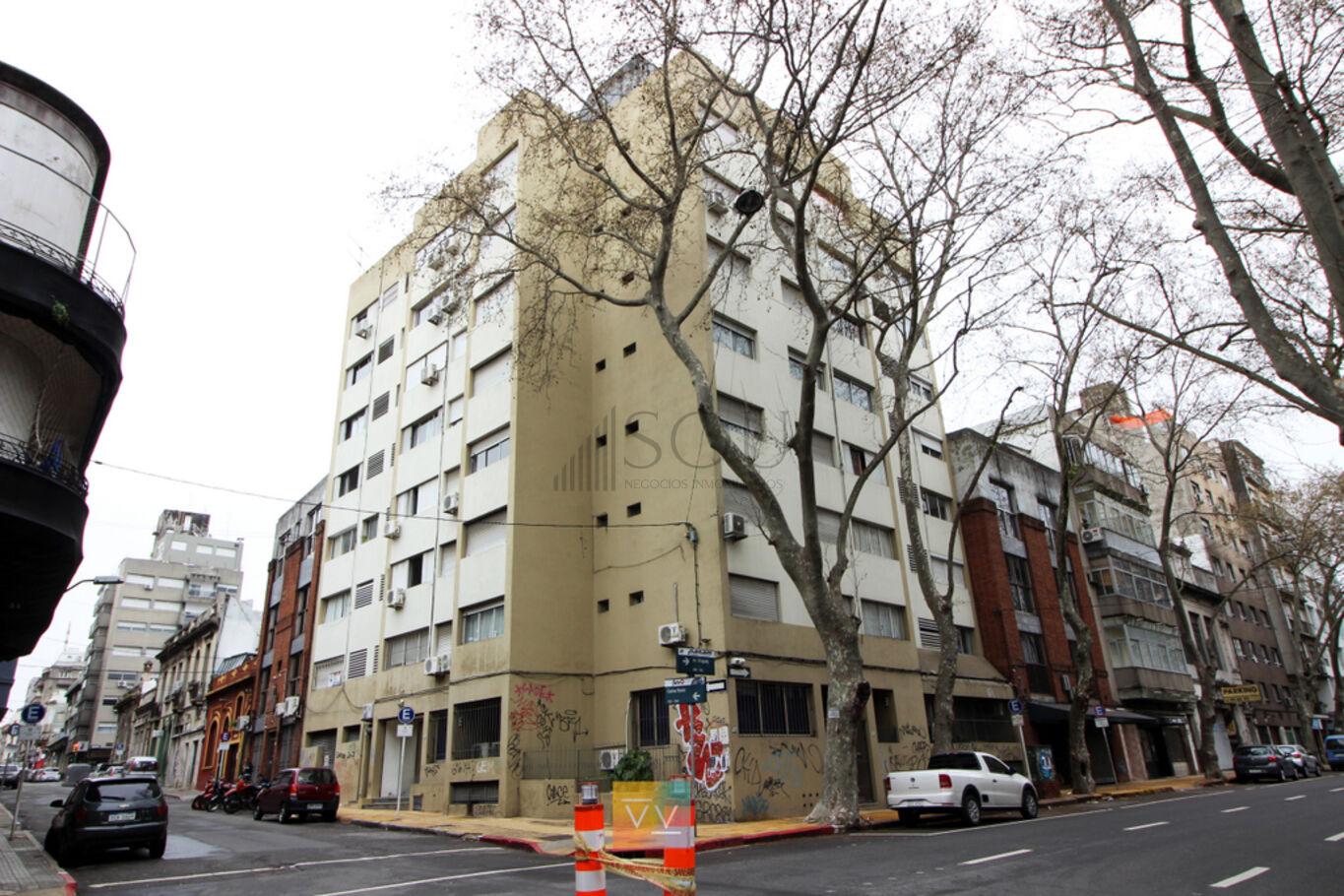 APARTAMENTO 2 DORMITORIOS CENTRO · Foto 11