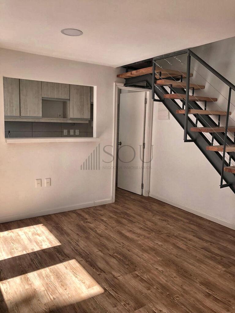 Photo 2 of 19