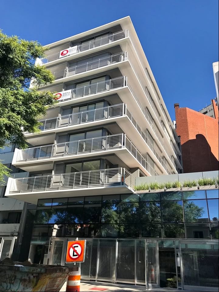 Apartamento en alquiler y venta de 1 dormitorio en Punta Carretas Gge. Impecable