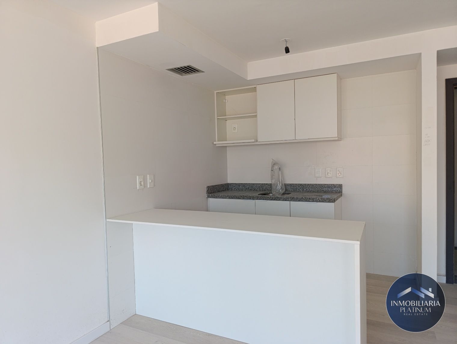 Alquiler apartamento 1 dormitorio al frente en Cordón · Foto 9