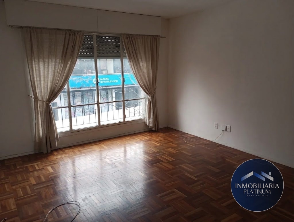 Alquiler Apartamento 2 dormitorios Tres Cruces · Foto 9