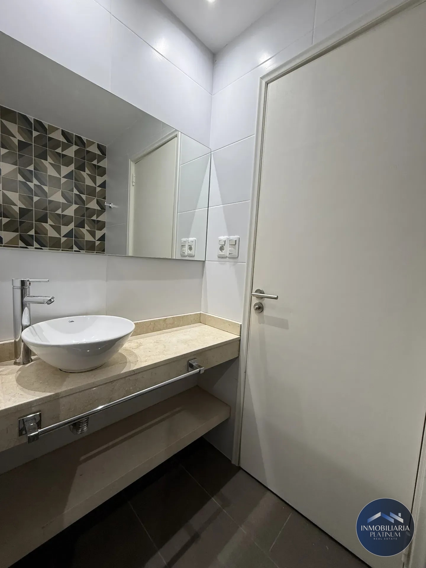 Apartamento PB en Excelente Estado | Patio | Gastos Comunes Incluidos · Foto 9