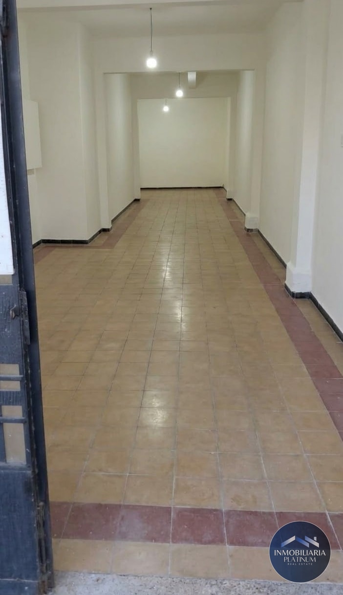 GARAJE/ DEPÓSITO  (50 m2) en alquiler ubicado en Brazo Oriental por Bvar Artigas · Foto 10