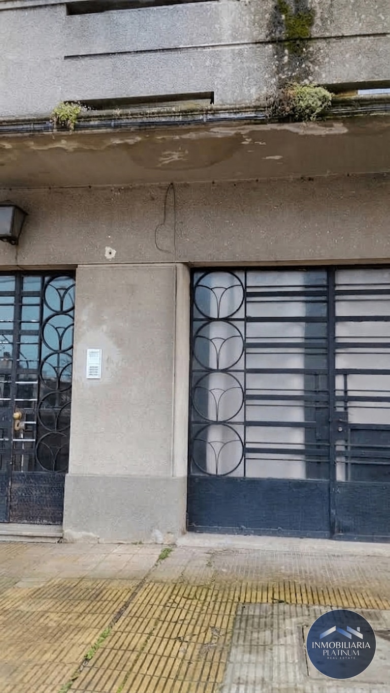 GARAJE/ DEPÓSITO  (50 m2) en alquiler ubicado en Brazo Oriental por Bvar Artigas · Foto 8