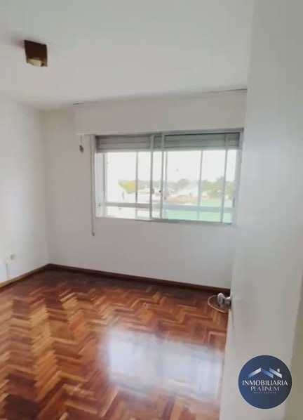 Apartamento 3 dormitorios y 2 baños en alquiler c/ cochera en Malvin · Foto 10