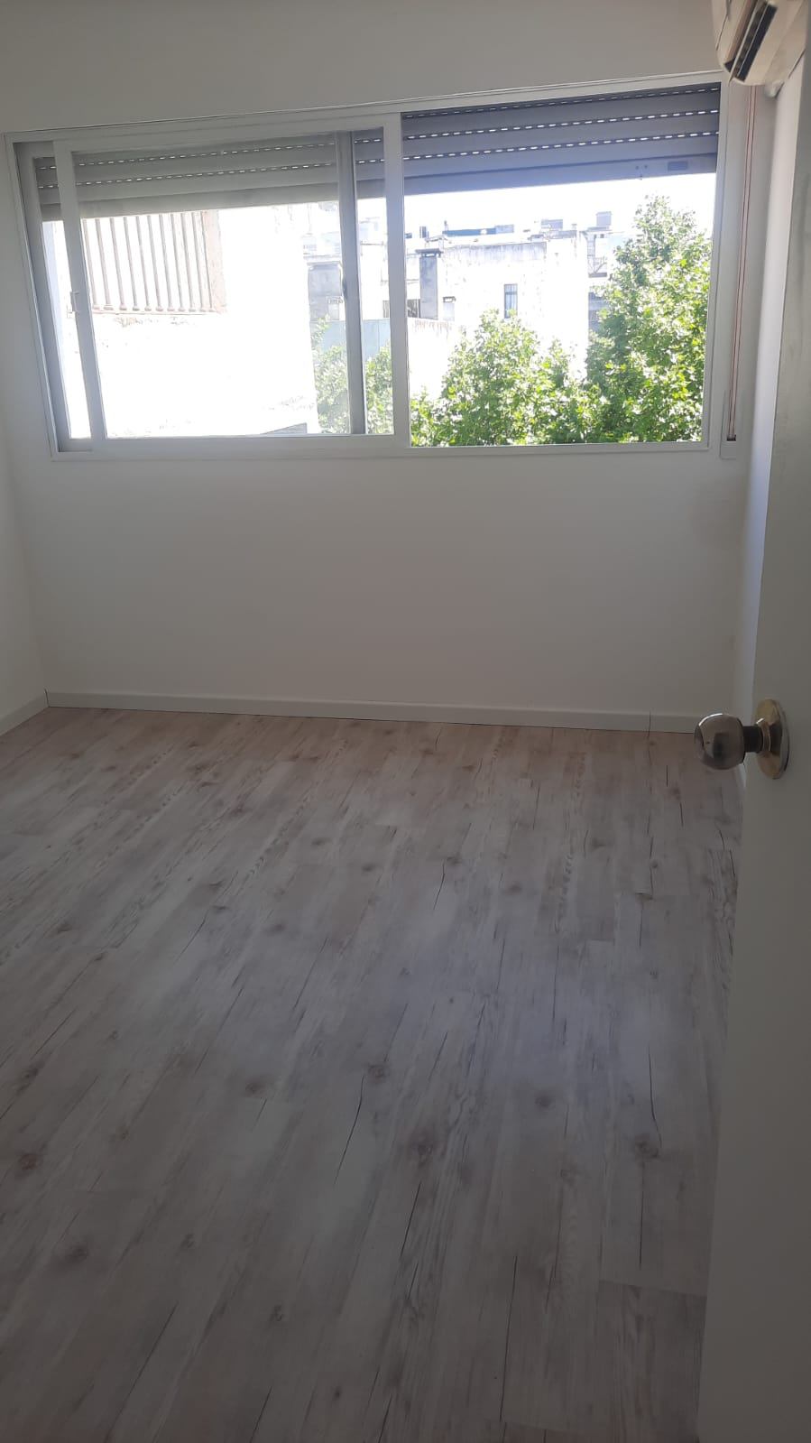 Apartamento en alquiler de 2 dormitorios en Centro · Foto 11