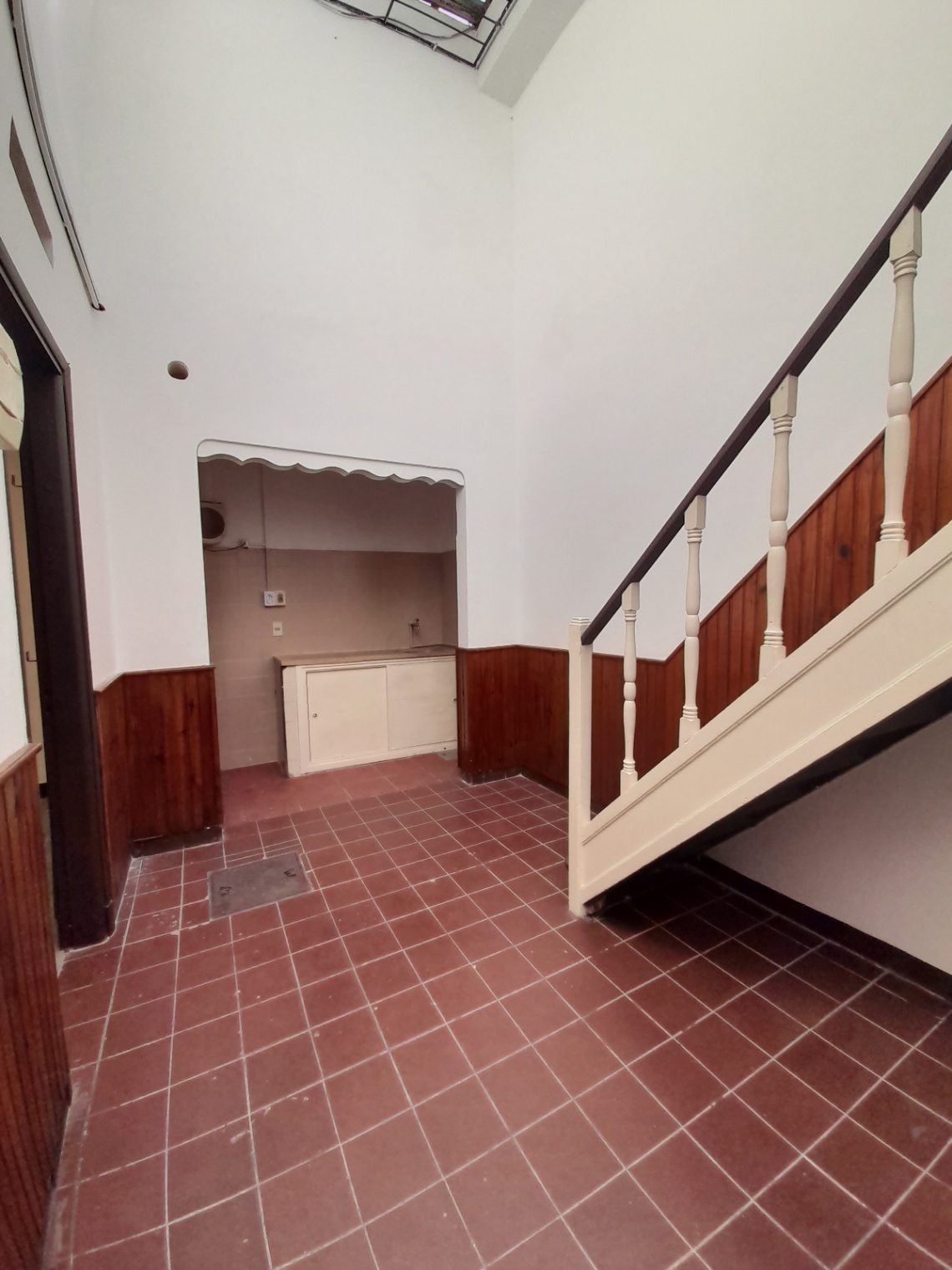 Alquiler de Local Comercial ubicado en Goes de 82m2, Barrio de Los Judíos · Foto 12