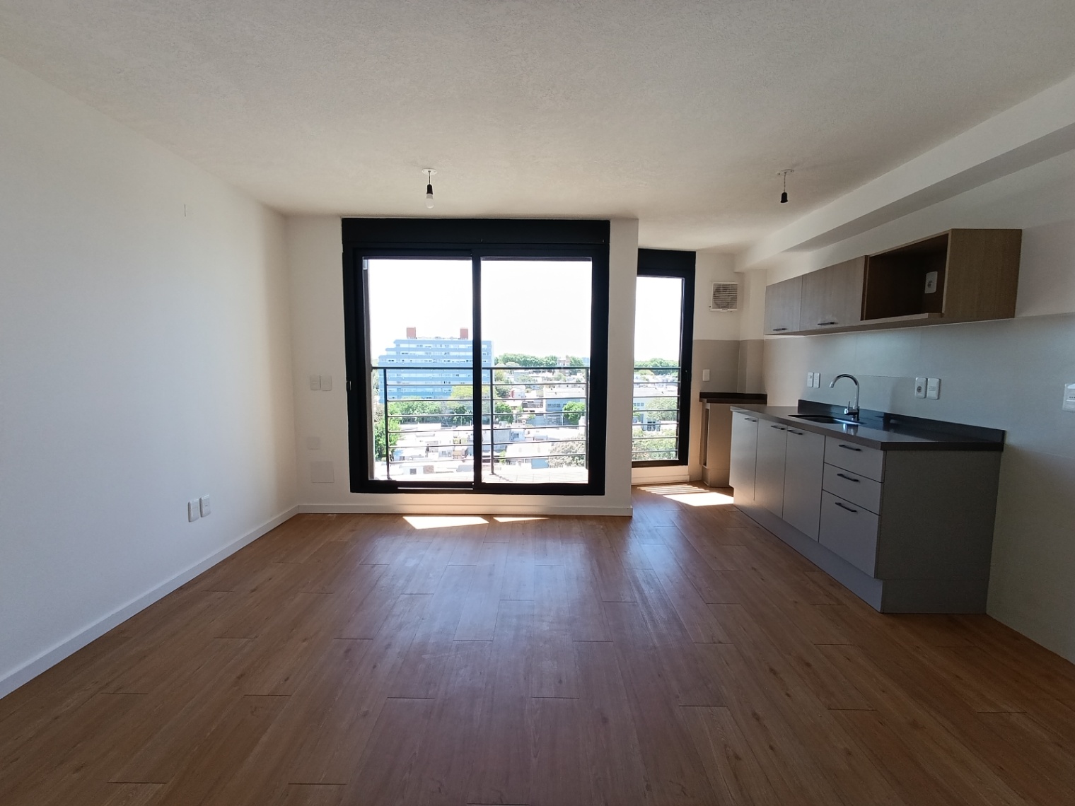Apartamento en alquiler dos dormitorios en La Blanqueada · Foto 12