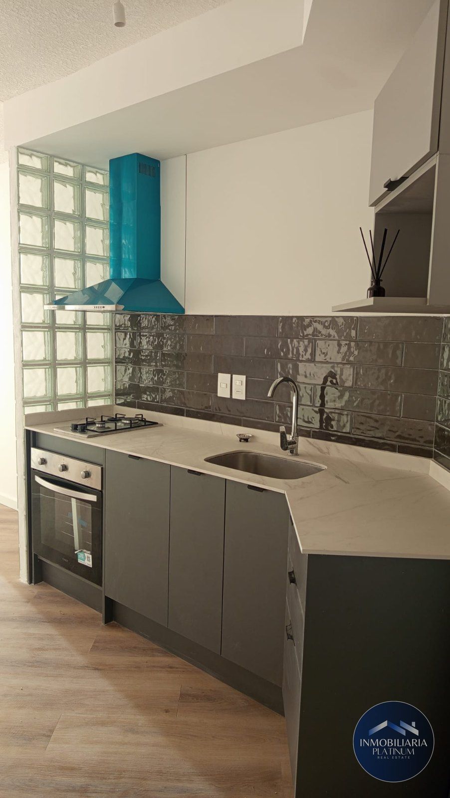 Apartamento en alquiler en Tres Cruces 1dorm. · Foto 2