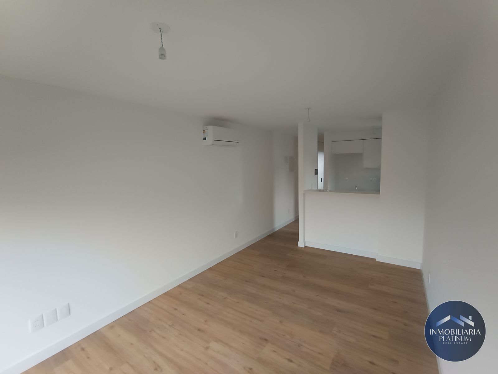 Apartamento en Alquiler c/ Cochera en Prado