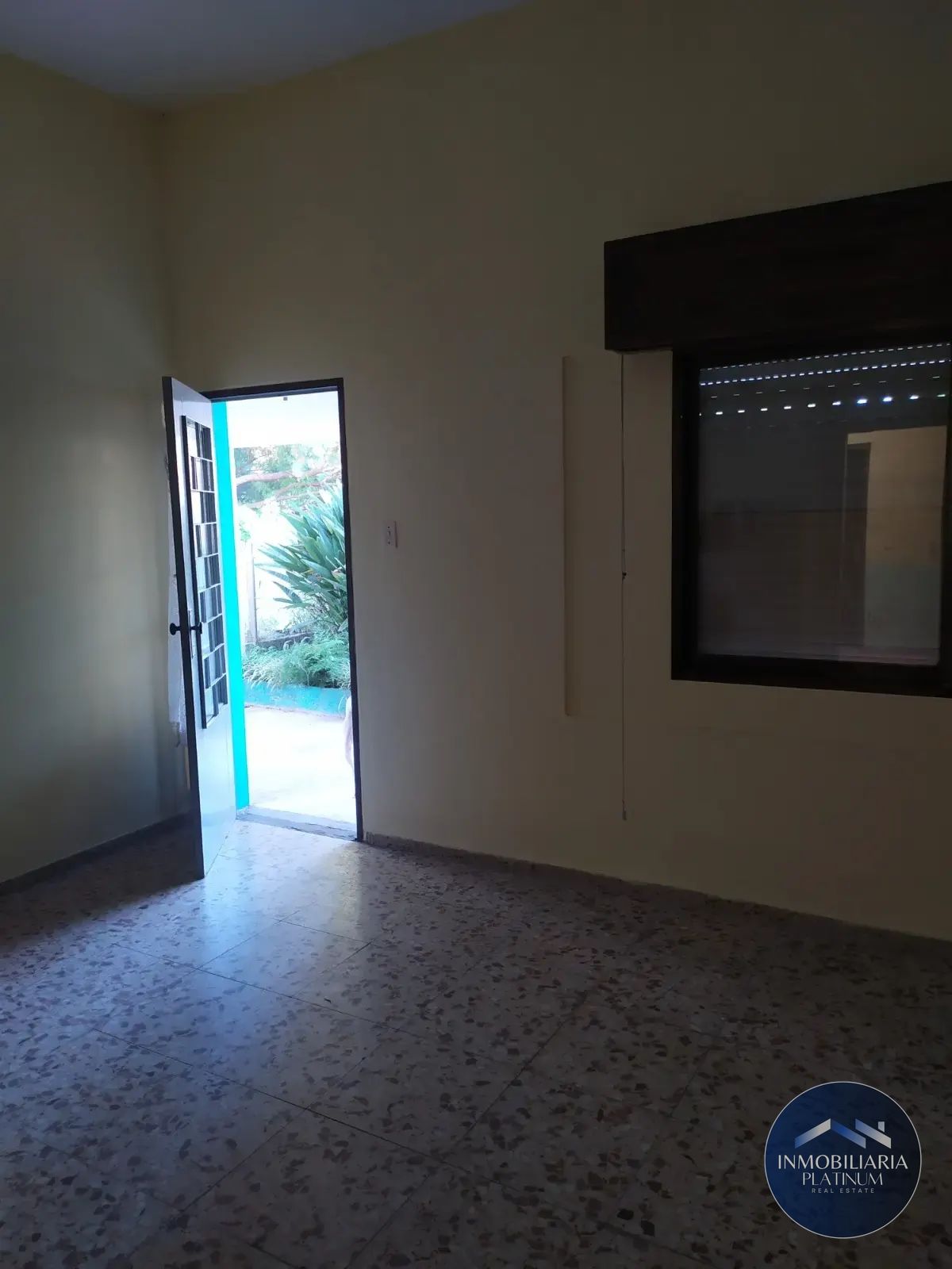 Casa en alquiler c/ cochera en Casavalle · Foto 10