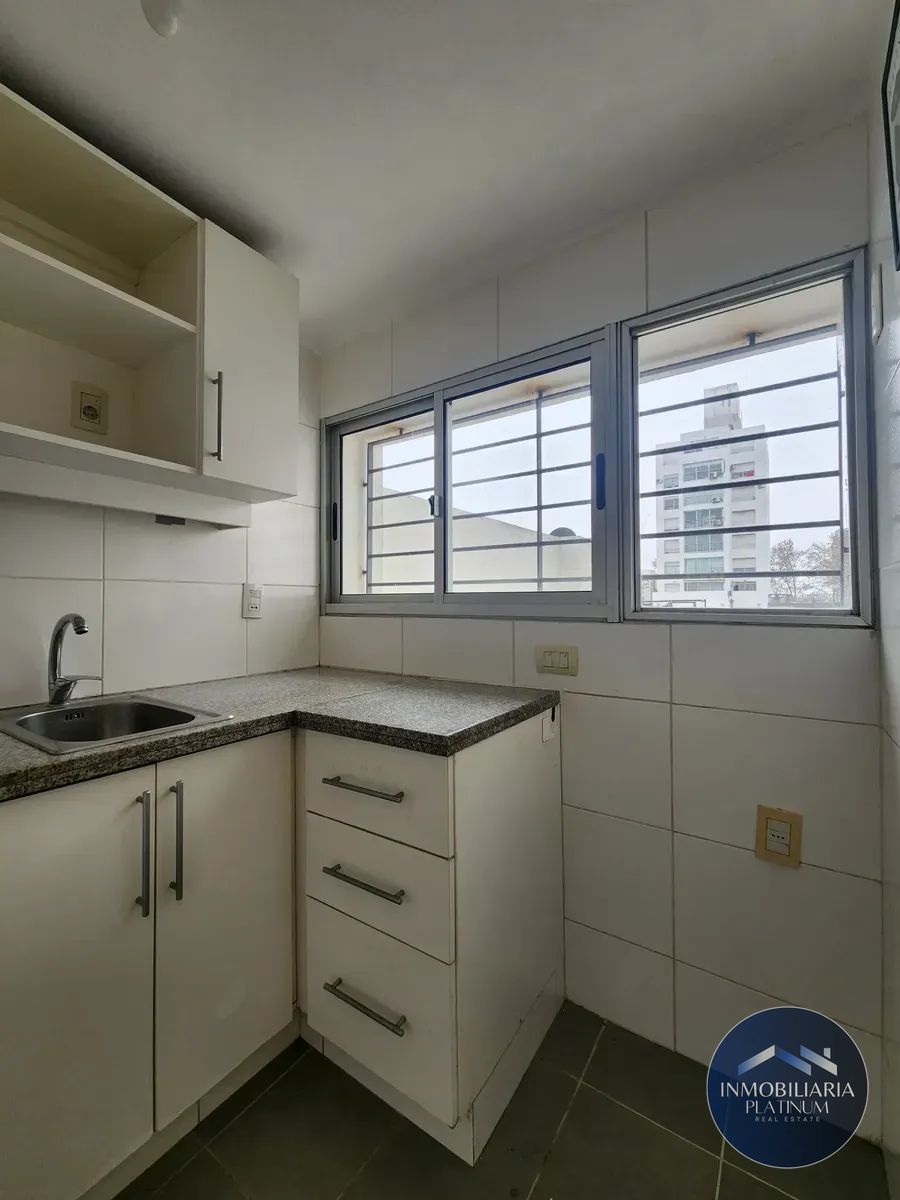 Apartamento en alquiler en Pocitos · Foto 7