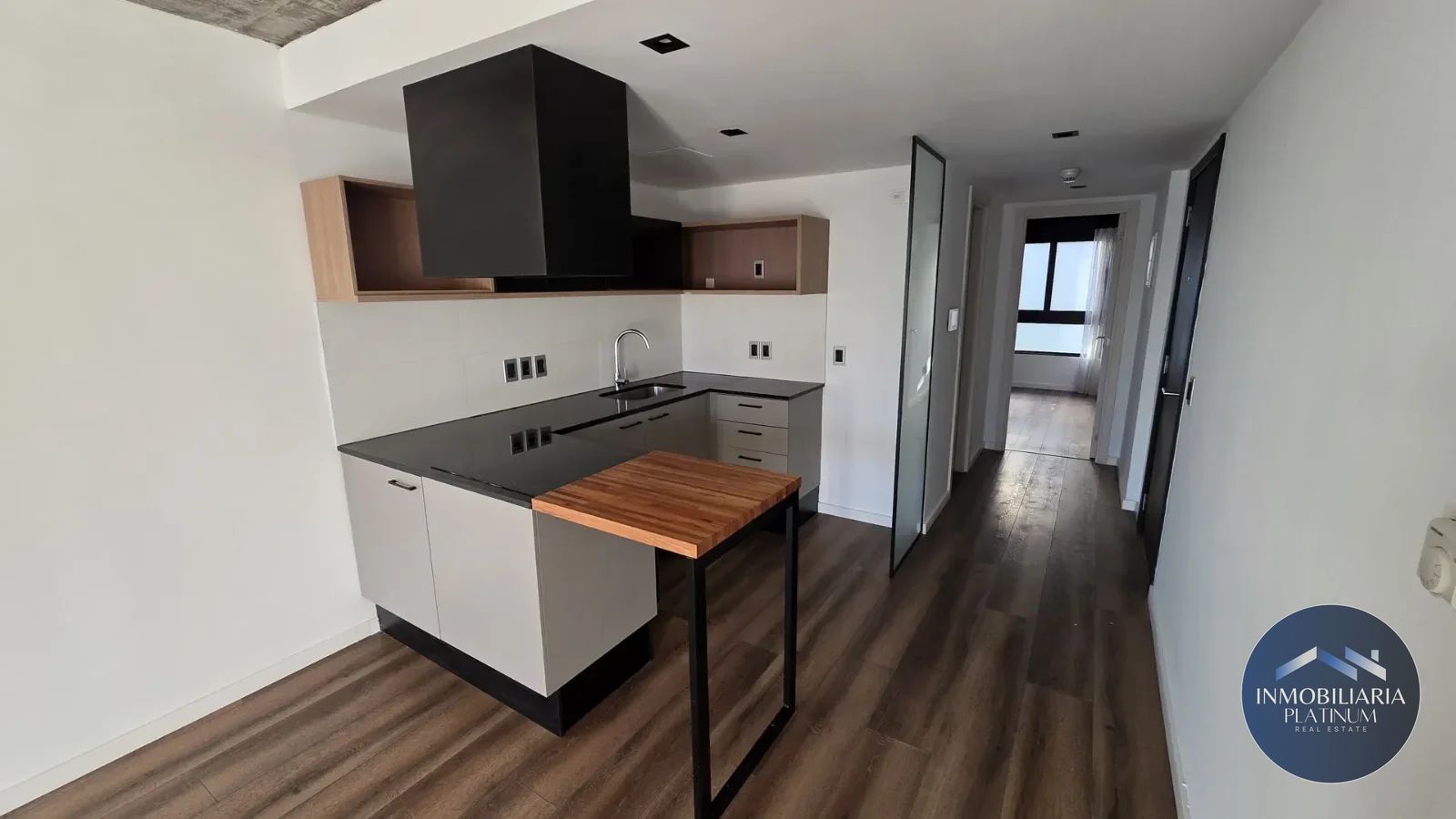 Apartamento en alquiler 1 dormitorio c/ cochera en Pocitos Nuevo