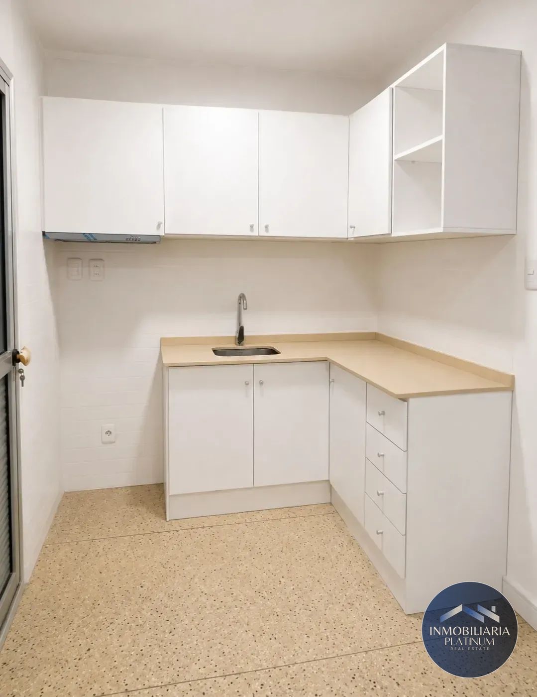 Apartamento 1 dormitorio en alquiler en Buceo cerca de rambla · Foto 8